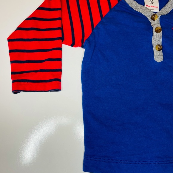 Hanna Andersson Long Sleeved T-shirt - Picture 4 of 8